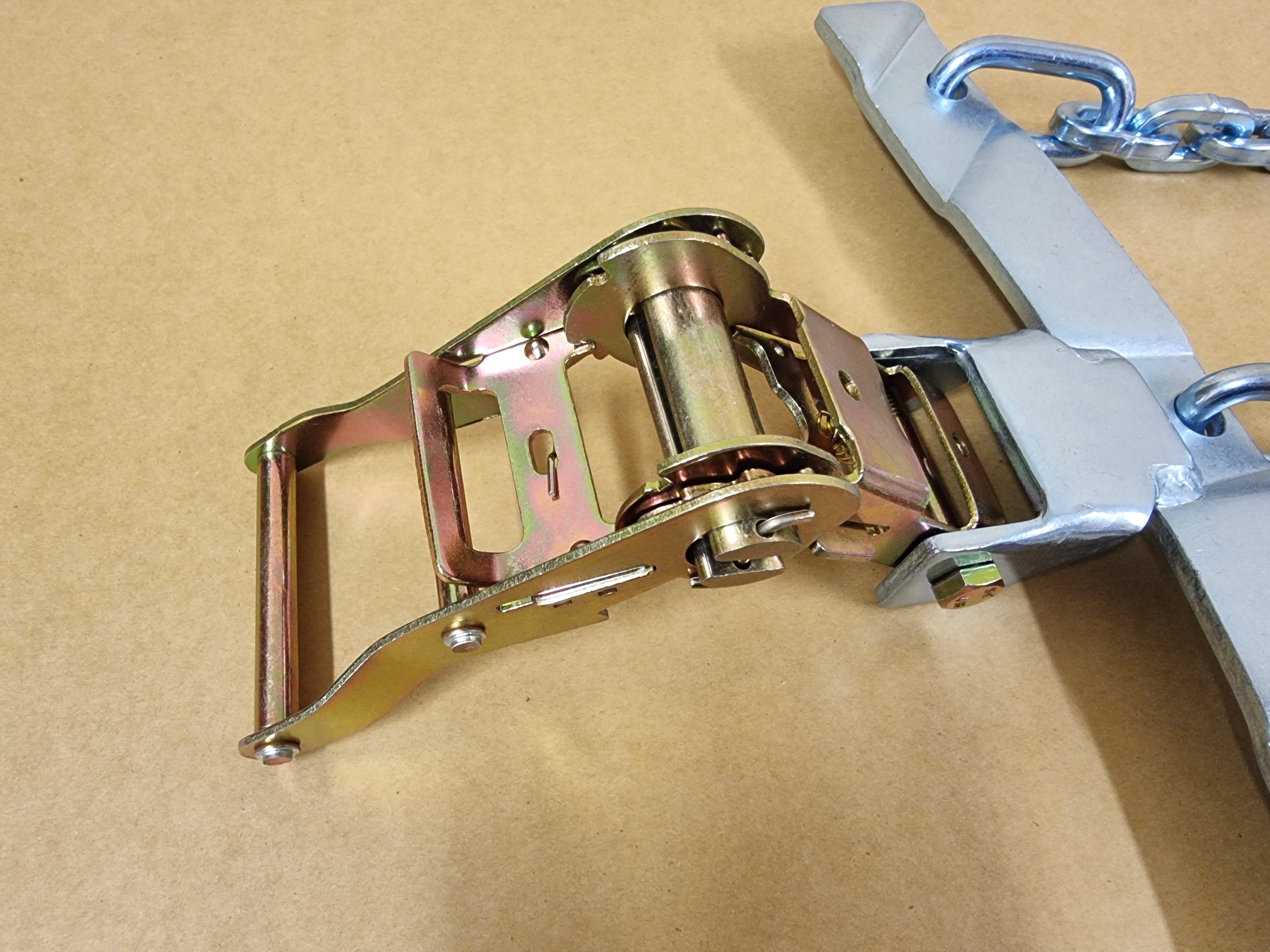 Detailaufnahme der Kettenspanner