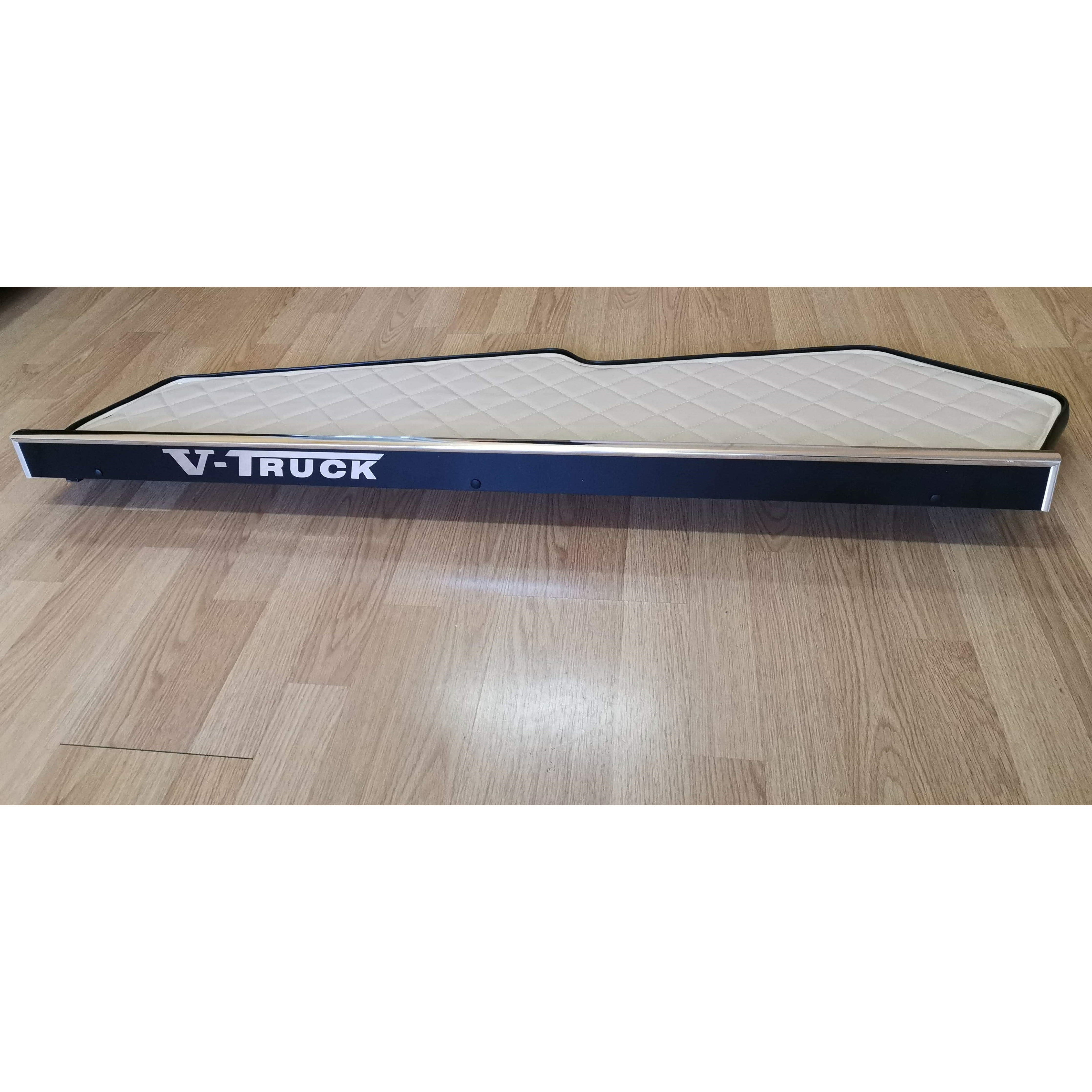 Detailansicht Ablagetisch Beige Kunstleder Volvo FH4 ab 2013